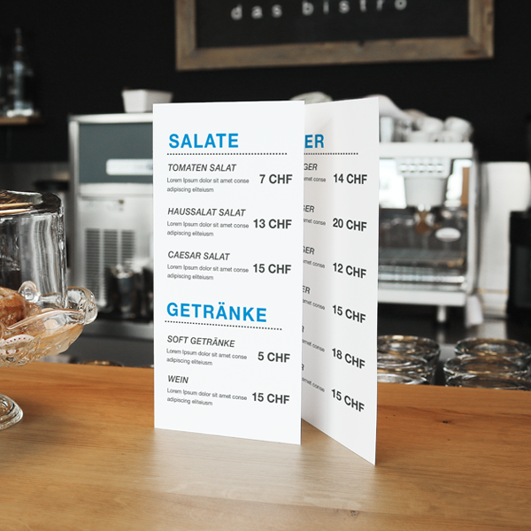 Menu plis roulés ouvert avec contenu et couverture colorée