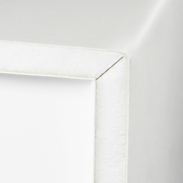 Close-up of the rounded edge of a white Outdoor Counter