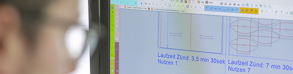 Content CMS Banner Hilfe und Service Serviceleistungen POS Materialien 940x240px Content CMS Banner Hilfe und Service Serviceleistungen POS Materialien 940x240px