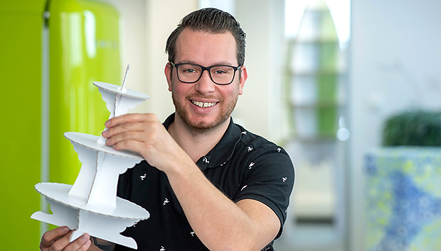 Flyerline - Dominik Lüchinger Flyerline - Dominik Lüchinger